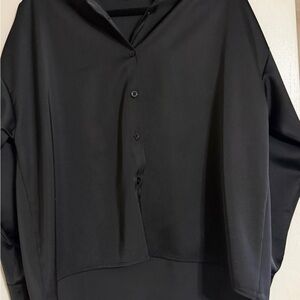 Black Women's Pleated Back Blouse